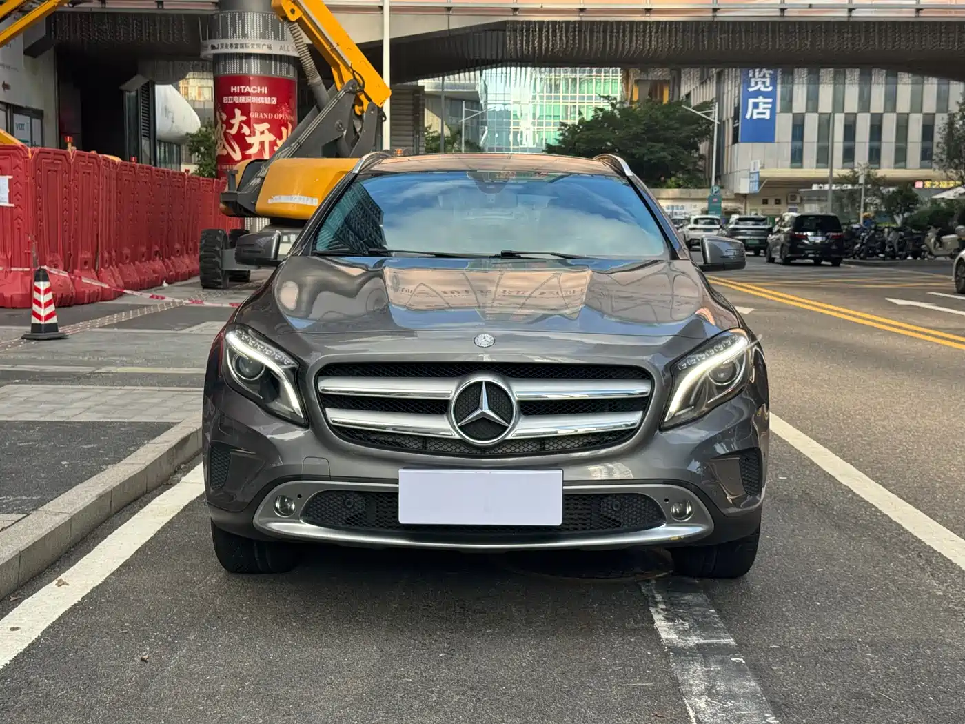 Mercedes-Benz GLA 2016 GLA 220 4MATIC Fashion фото 2