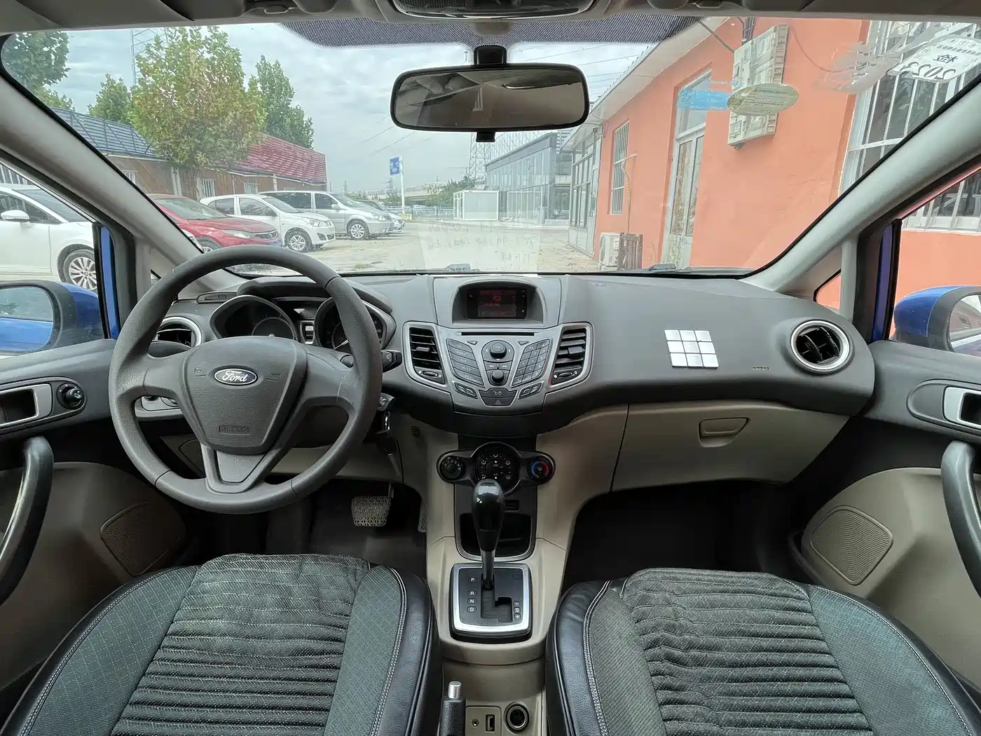 Ford Fiesta 2012 2011 Hatchback 1.5L Automatic Fashion