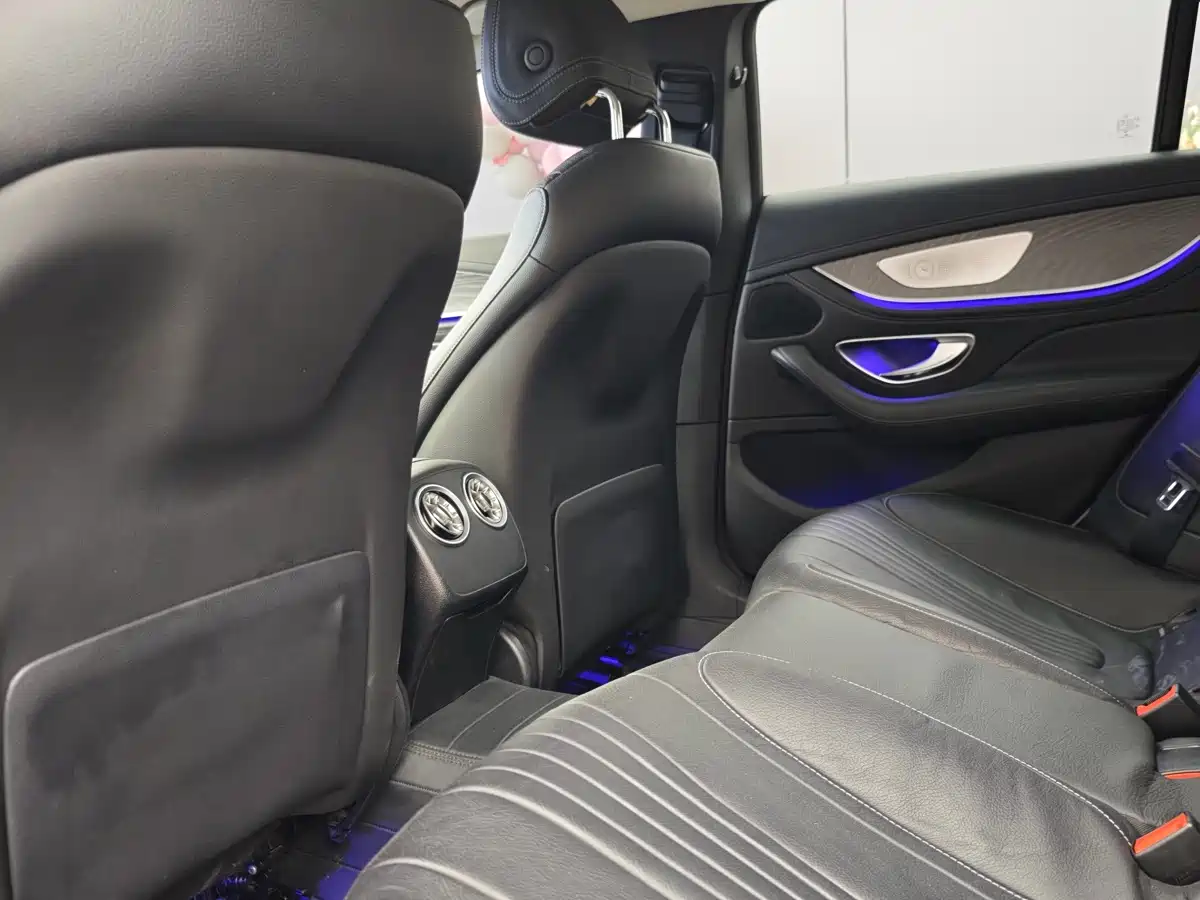 Mercedes-Benz CLS 2022 CLS 300 Dynamic фото 6