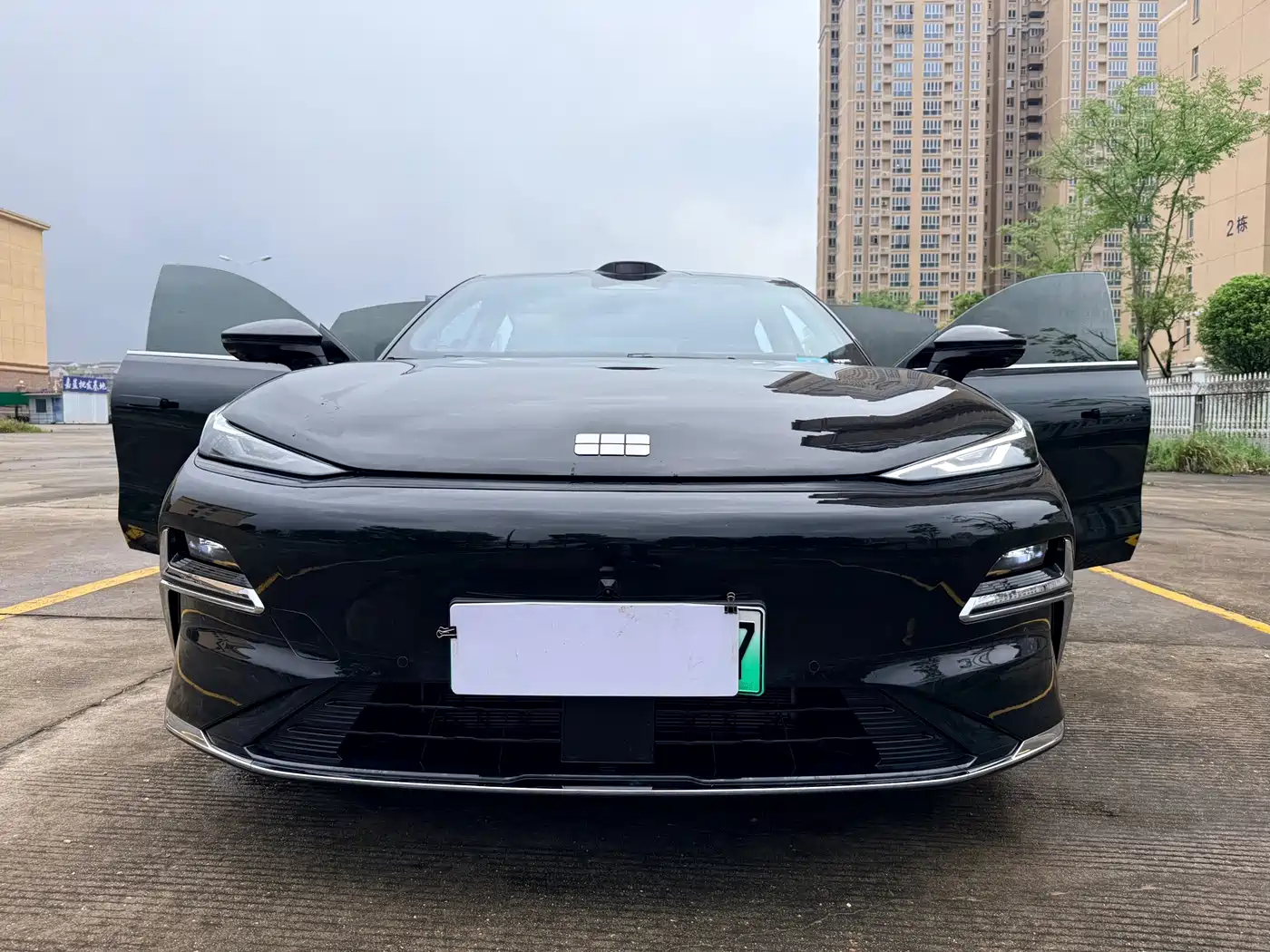Geely Galaxy Galaxy Xingyao 8 2025 130km EM-P Starship Edition фото 25