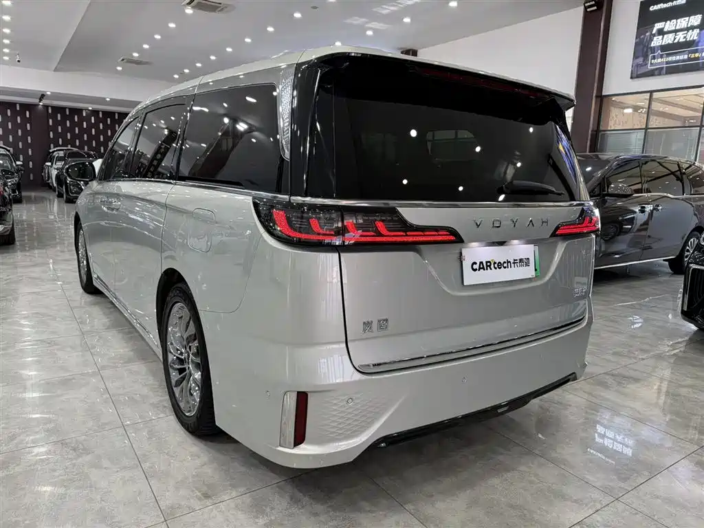 Voyah Auto Voyah Dreamer 2024 PHEV Extended Range Flagship Edition фото 6