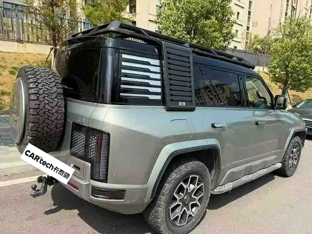 2026 Yangwang U8