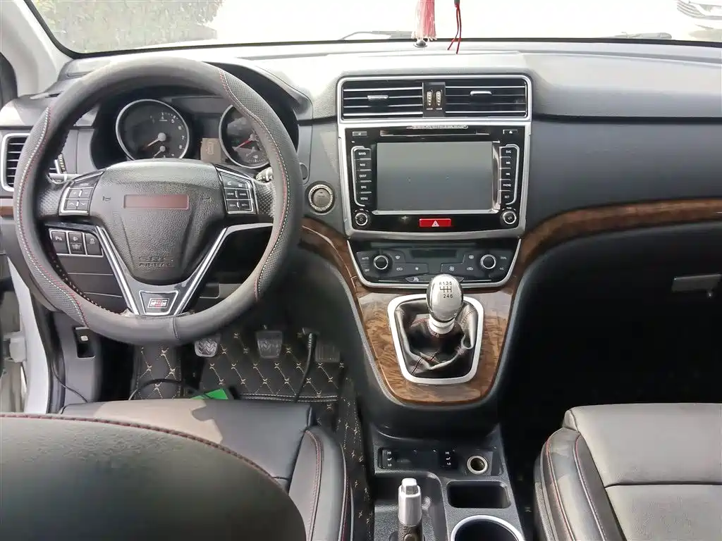 Haval H6 2015 Facelift Sport Edition 1.5T Manual 2WD Elite фото 6