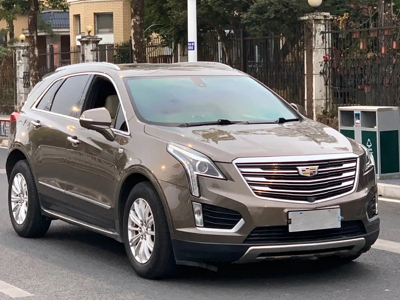 Cadillac XT5 2016 25T Technology Model фото 3