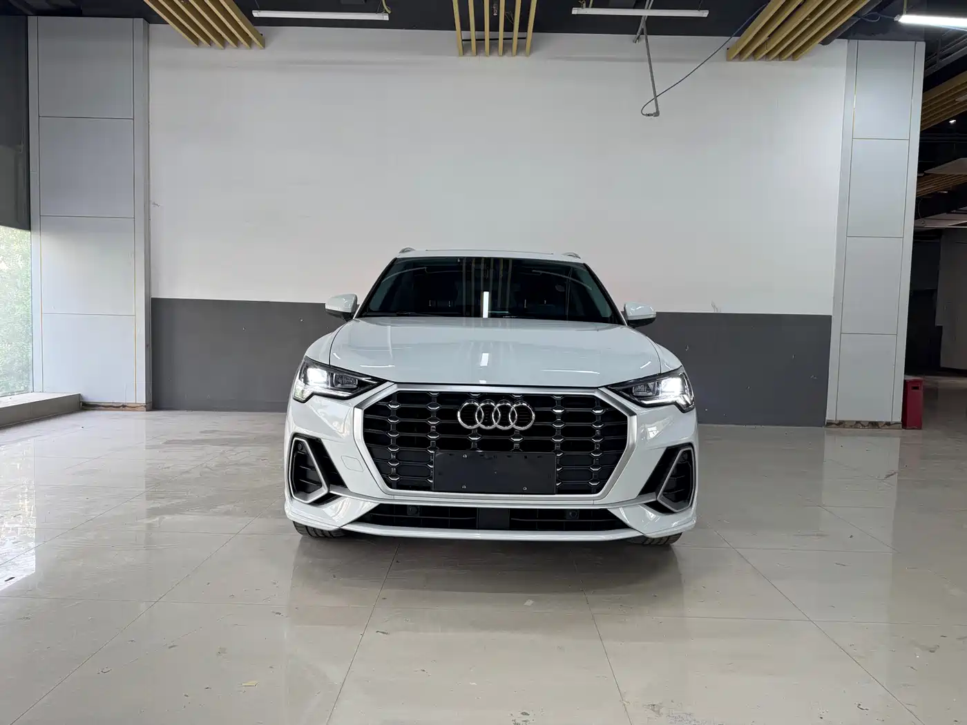 Audi Q3 2023 35 TFSI Fashion Dynamic (1.4T) фото 2