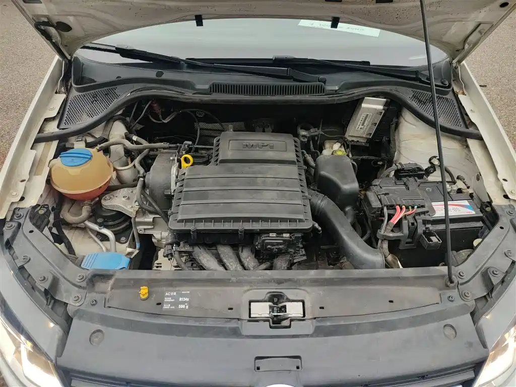Volkswagen Polo 2018 1.5L Auto Comfort фото 16