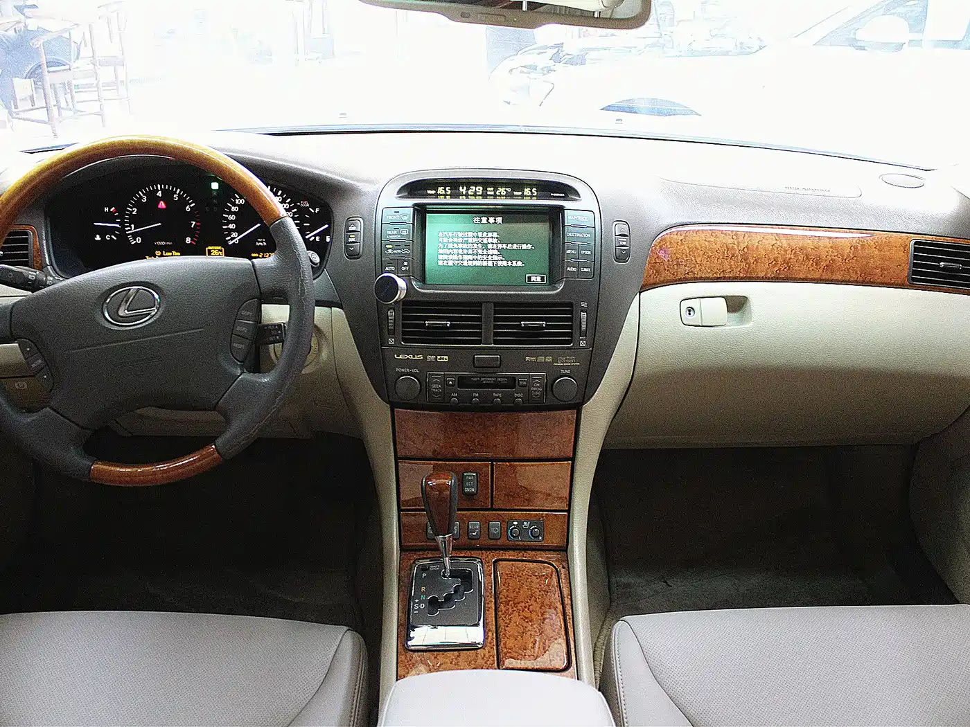 Lexus LS 2005 430 фото 4