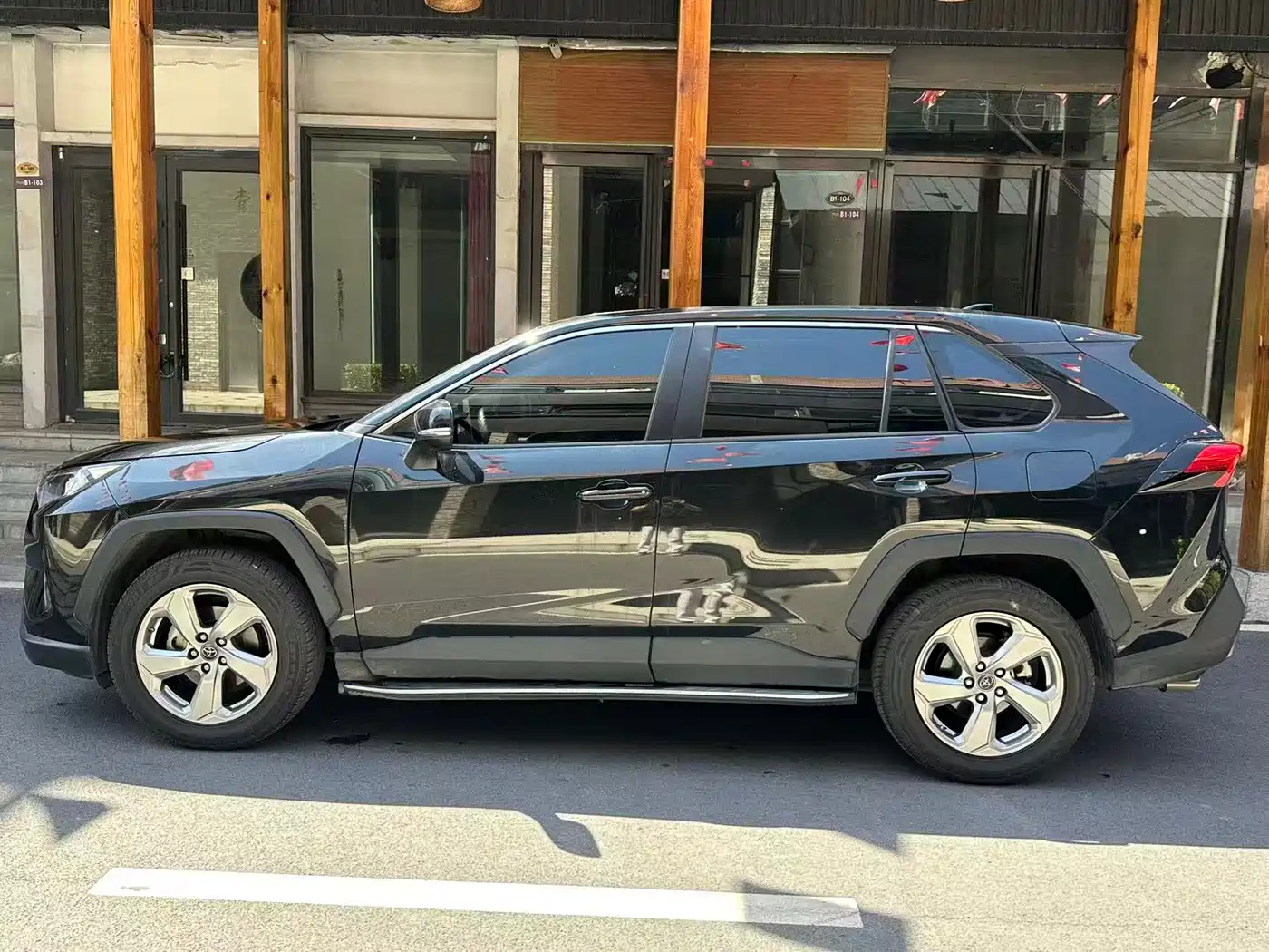 Toyota RAV4 Rongfang 2021 2.0L CVT 2WD Trend фото 4
