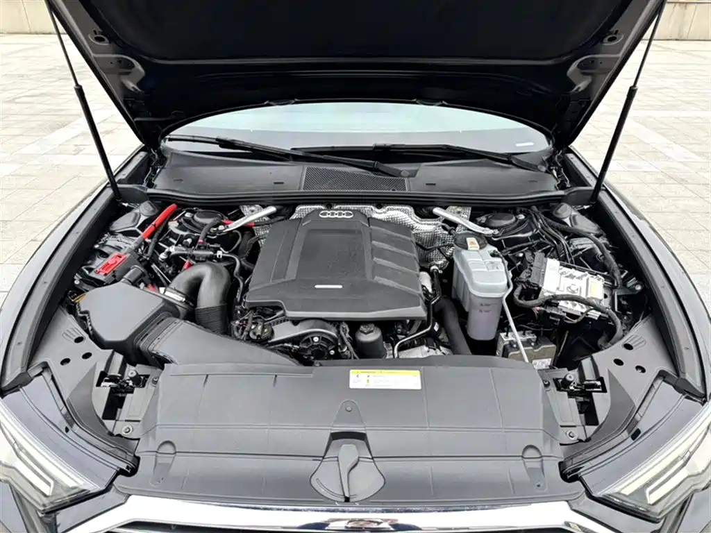 Audi A6L 2021 45 TFSI Exclusive Elegance фото 24