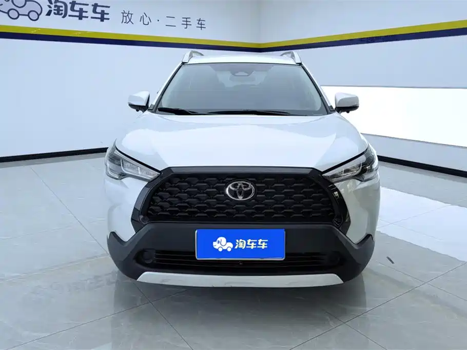 Toyota Corolla Cross 2023 2.0L Pioneer Edition фото 2