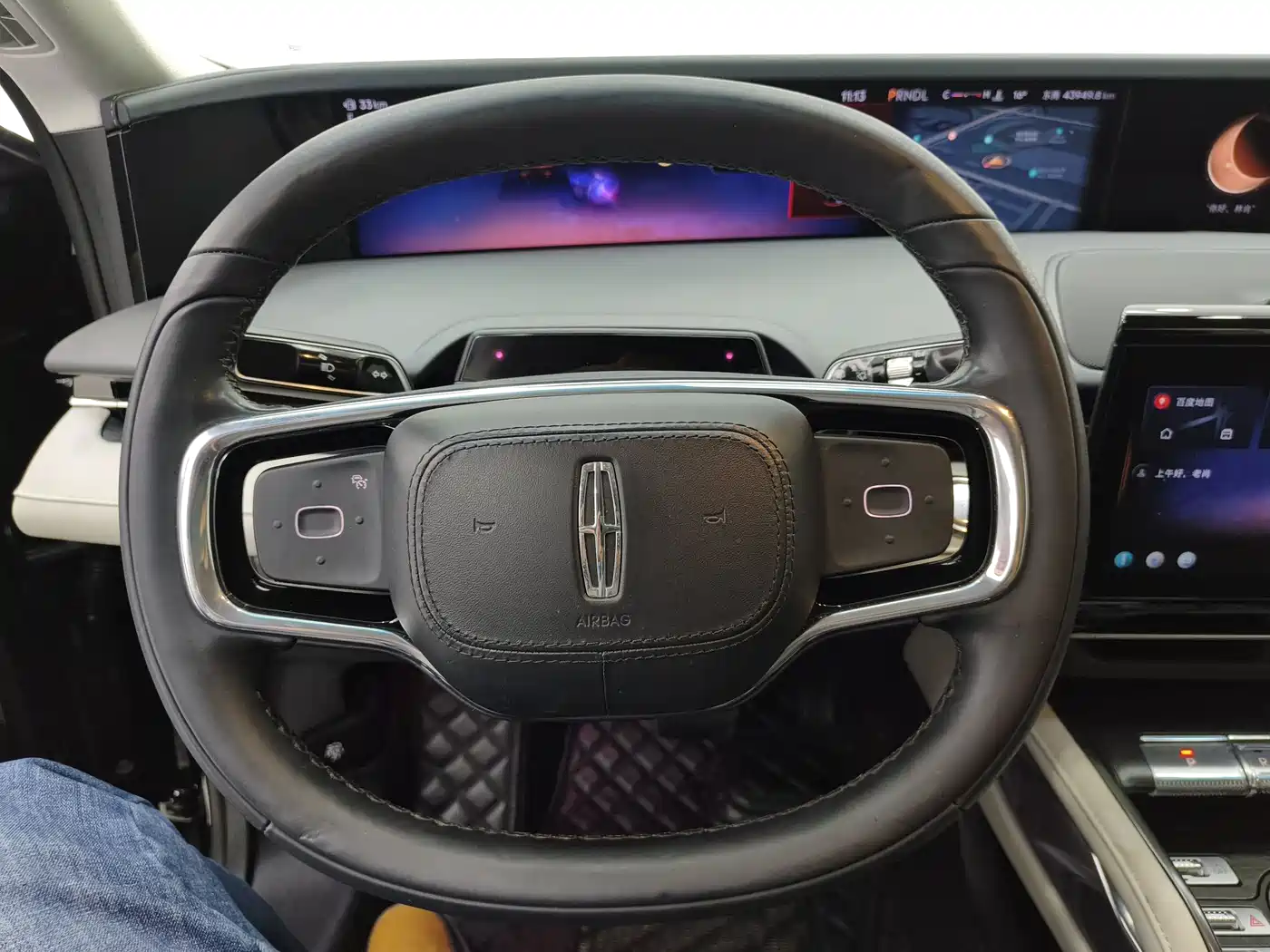 LINCOLN NAVIGATOR