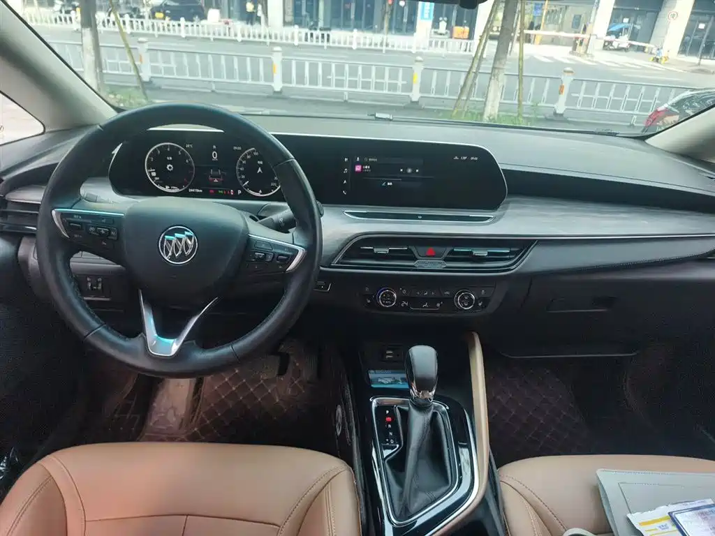 Buick GL6 2021 323T Mild Hybrid Connected Premium Trim фото 6