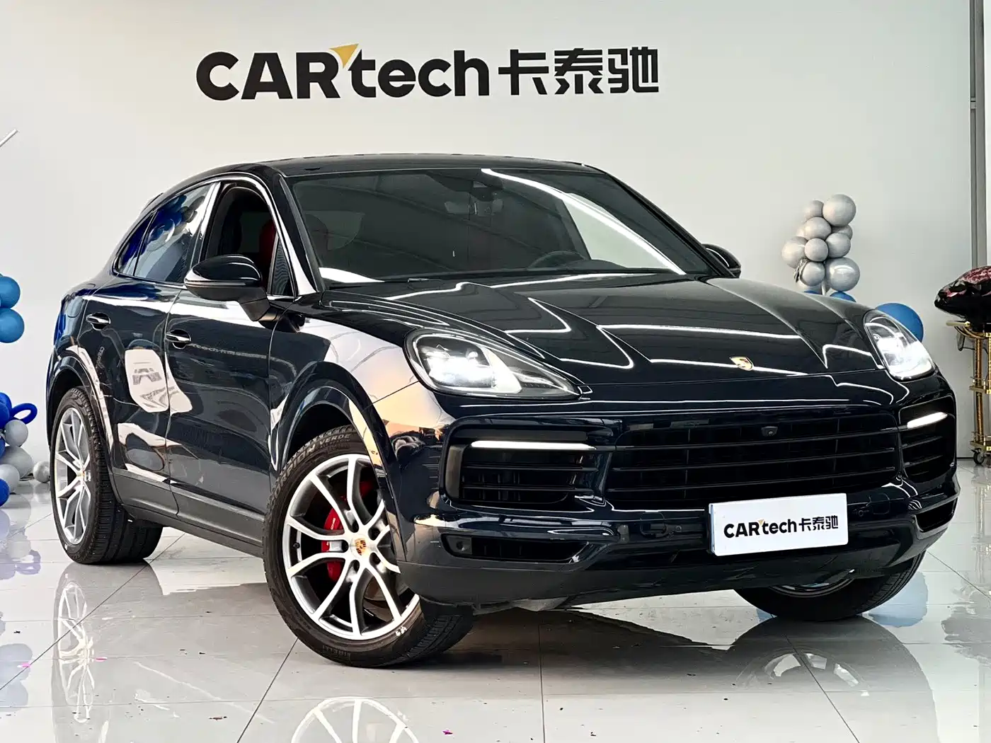 Фото 2 - Porsche Cayenne