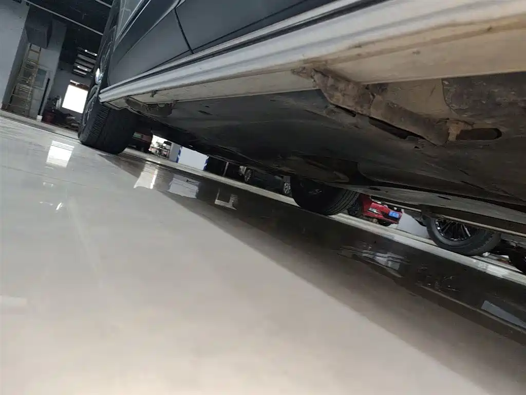 Volkswagen Tiguan L 2018 330TSI Automatic 2WD Luxury Edition фото 22
