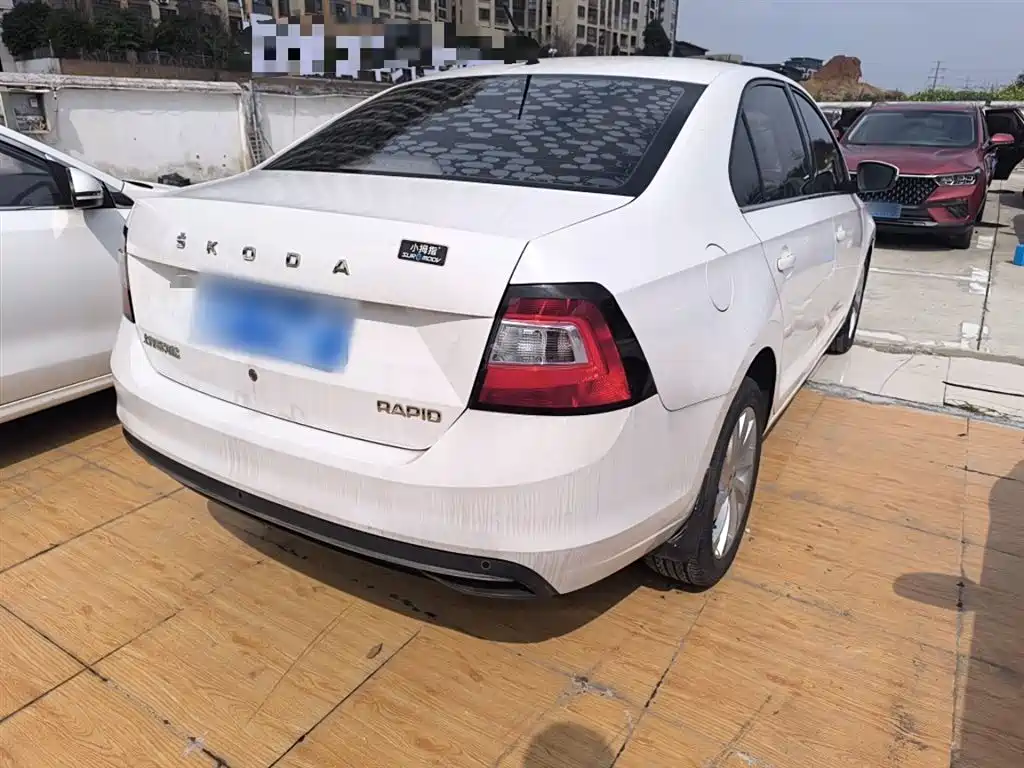 Škoda Rapid 2019 1.5L Automatic Comfort China V фото 7