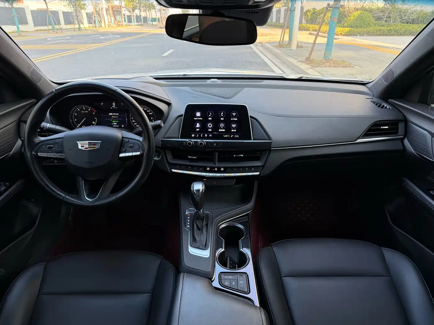 CADILLAC CT4