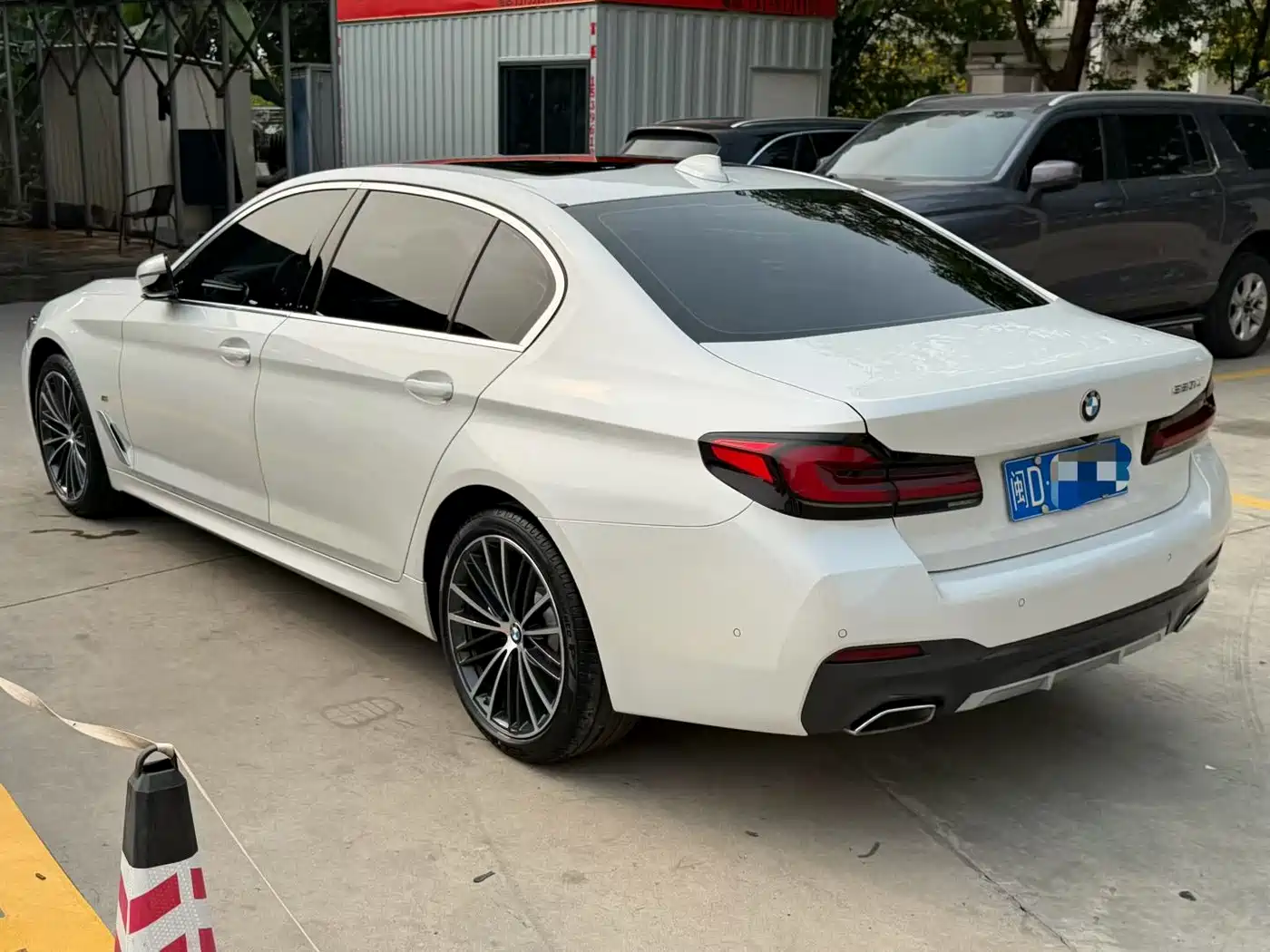 BMW 5 Series 2021 Facelift 530Li Leading M Sport Package фото 9