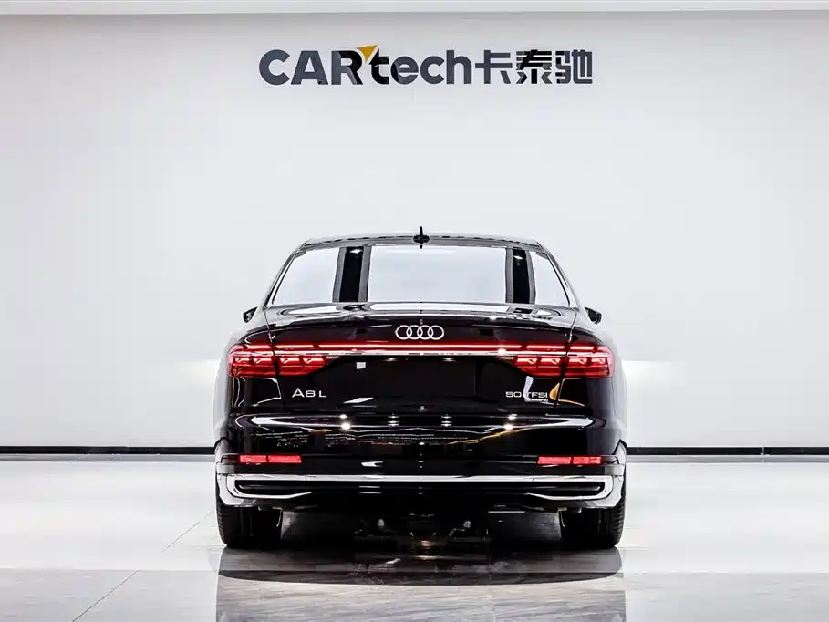 Audi A8 2024 Model A8L 50 TFSI quattro Executive фото 36