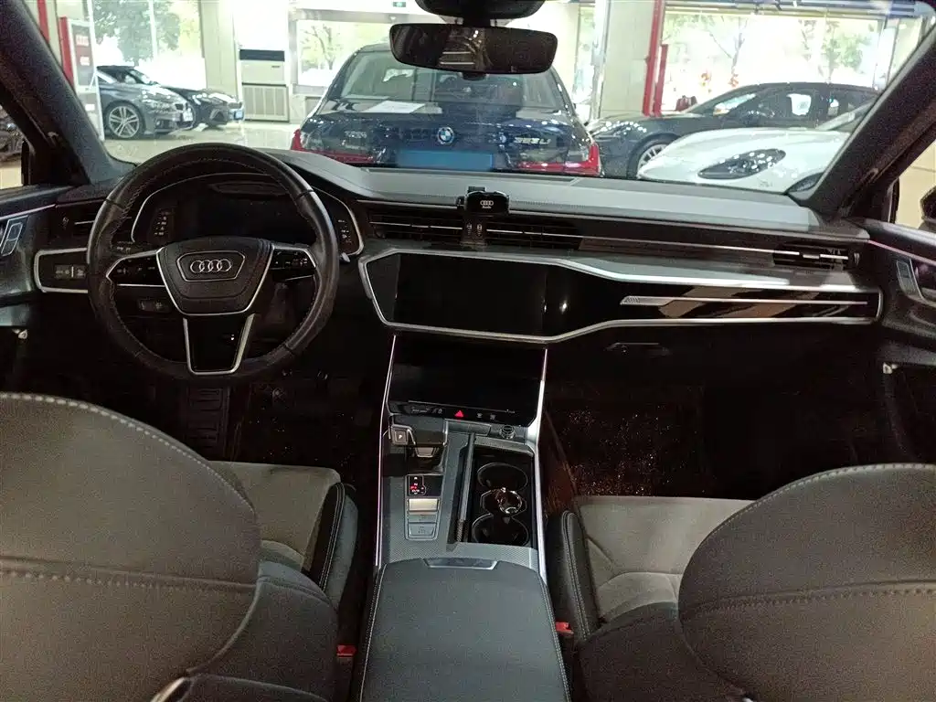 Audi A6L 2024 45 TFSI Premium Dynamic фото 6