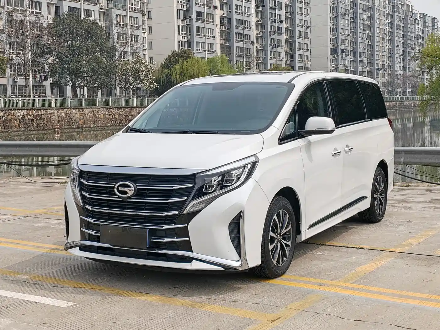 GAC Trumpchi Trumpchi M8 2021 Leading Show Series 390T Premium Edition