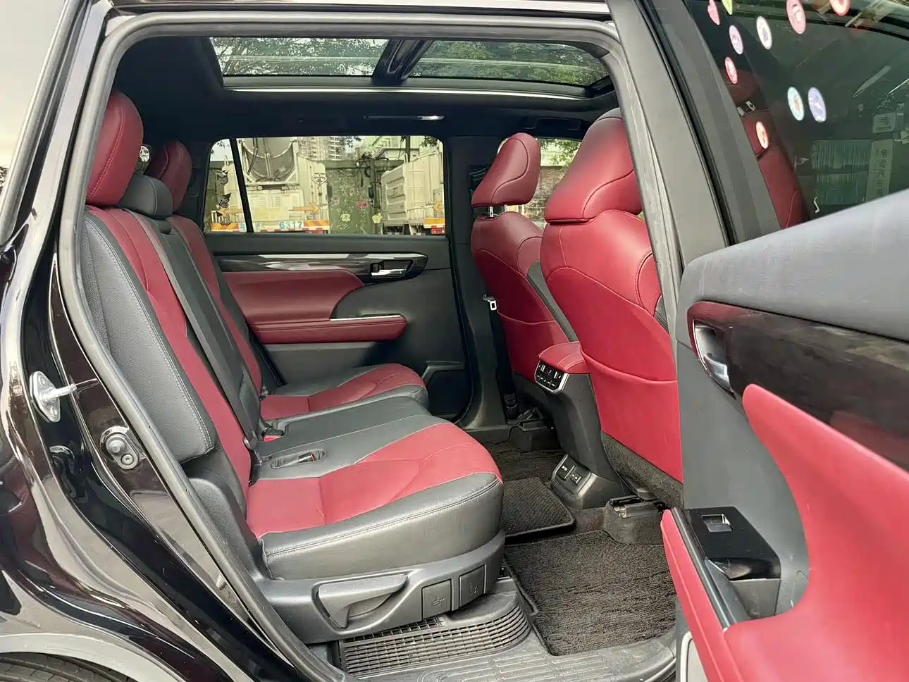 Toyota Crown Kluger 2022 2.5L HEV 4WD Flagship Edition фото 17