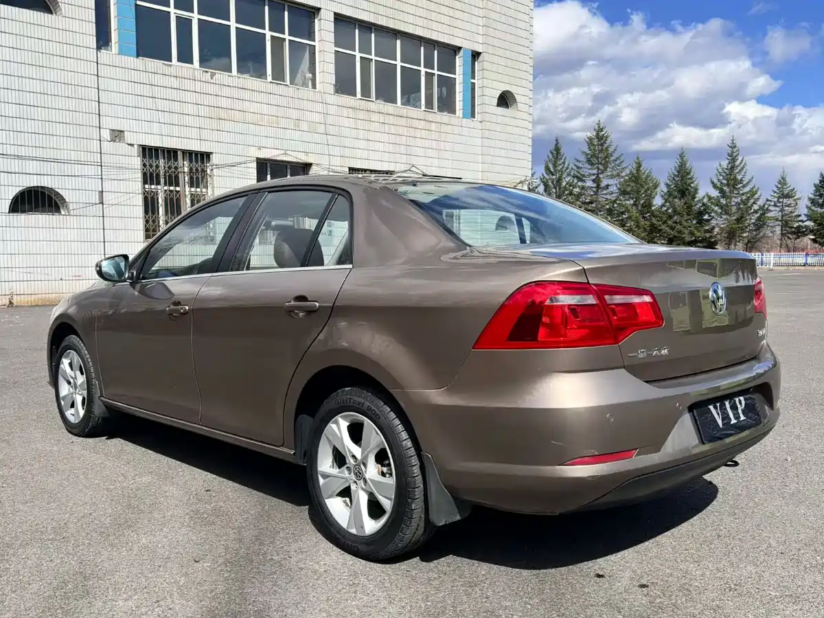 Volkswagen Bora 2015 Quality Edition 1.6L Automatic Comfort фото 7