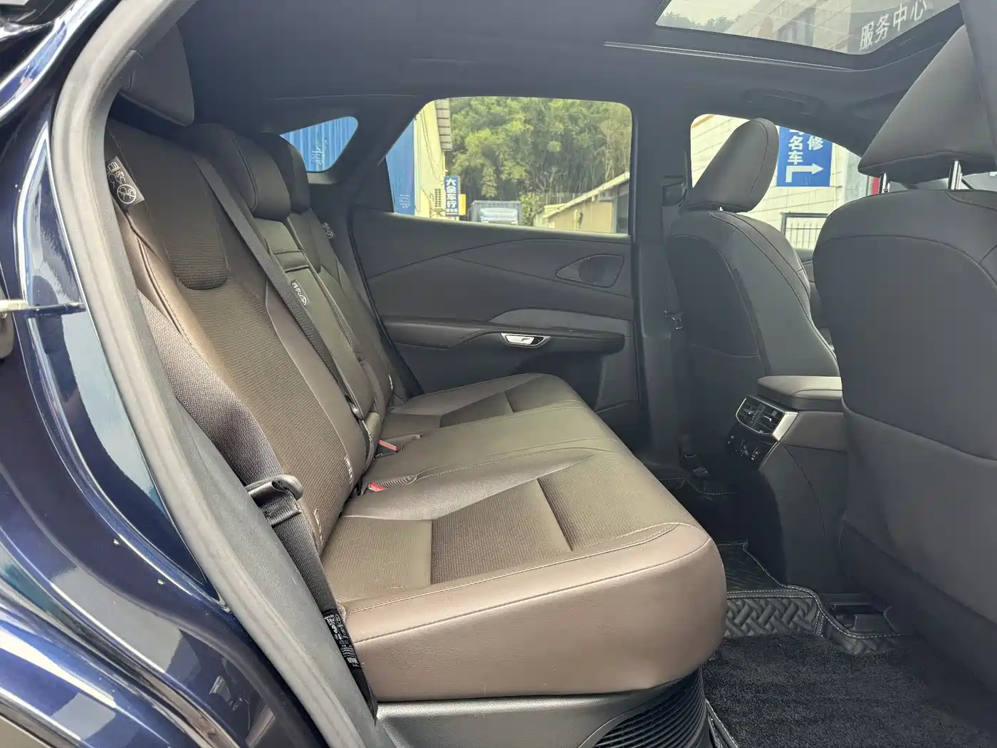 Lexus RX 2023 350h 2WD Comfort Edition фото 9