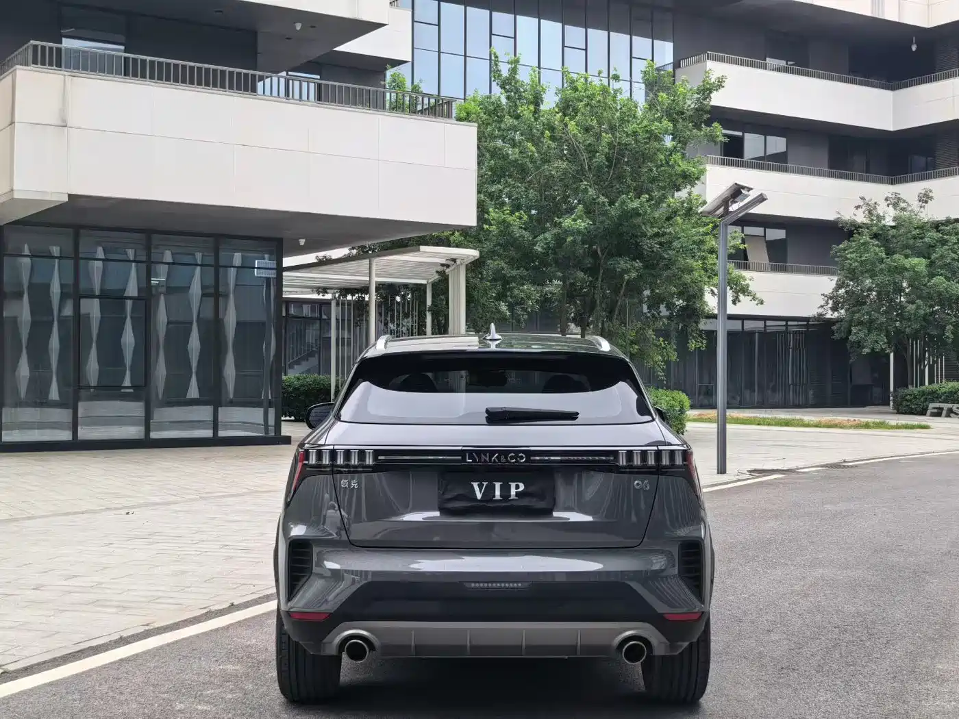 Lynk & Co 06 2023 Remix 1.5T Power Halo фото 8