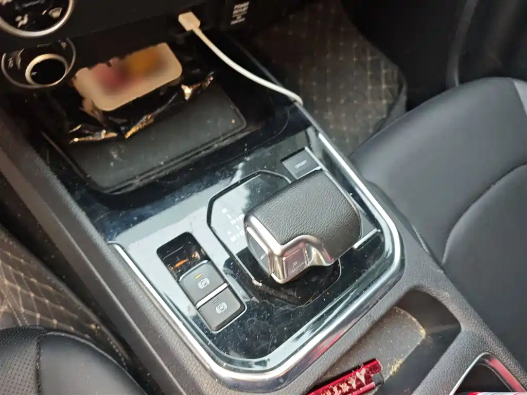 Isuzu Lingtuo 2024 2023 2.5T Automatic 2WD Diesel Standard Wheelbase Lingdong Edition