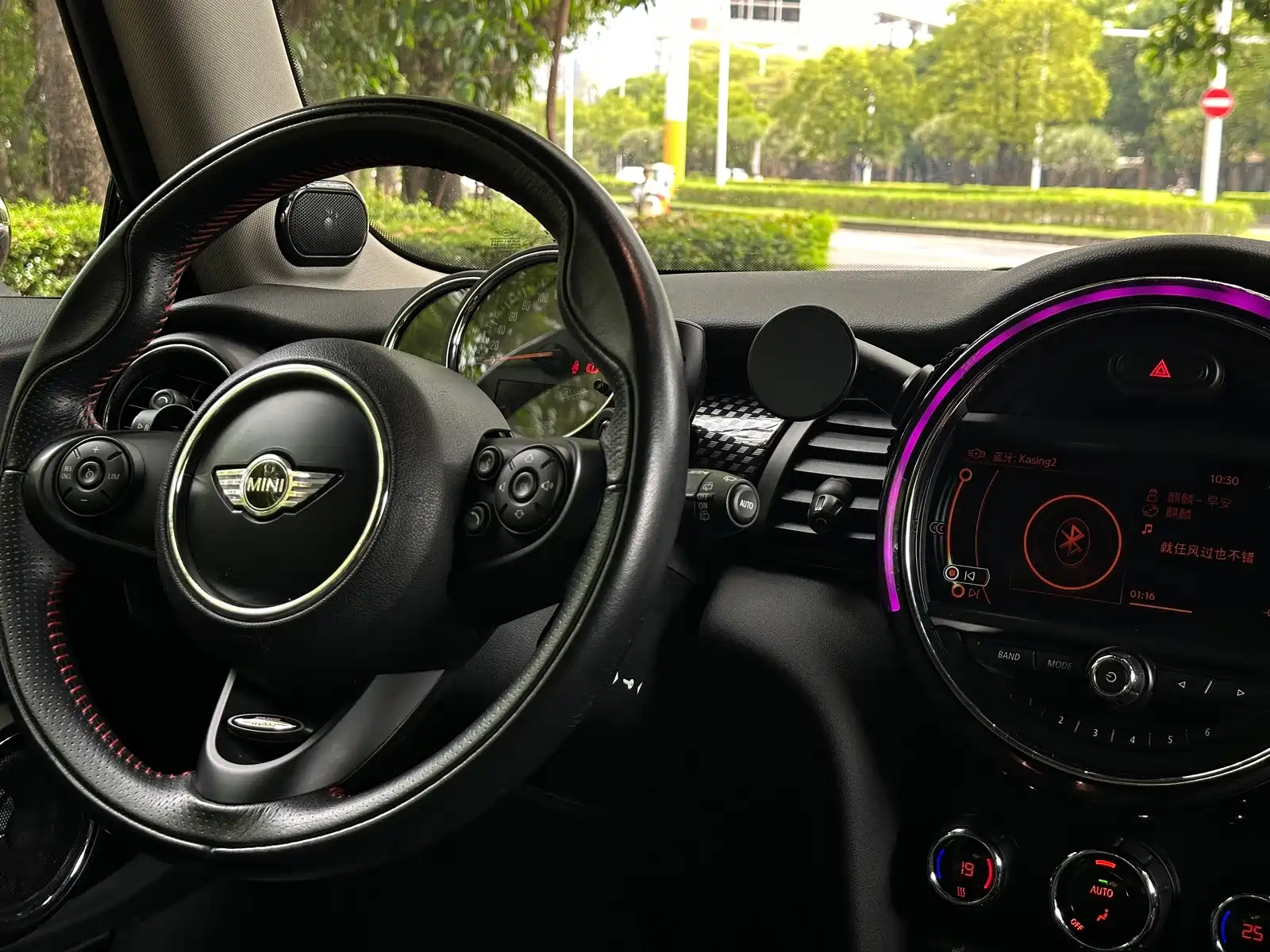 Фото 6 - MINI MINI