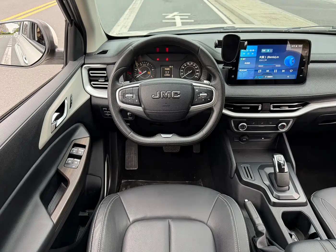 Jiangling Yuhu 7 2023 2022 2.0T Automatic Diesel 2WD Comfort Long Wheelbase