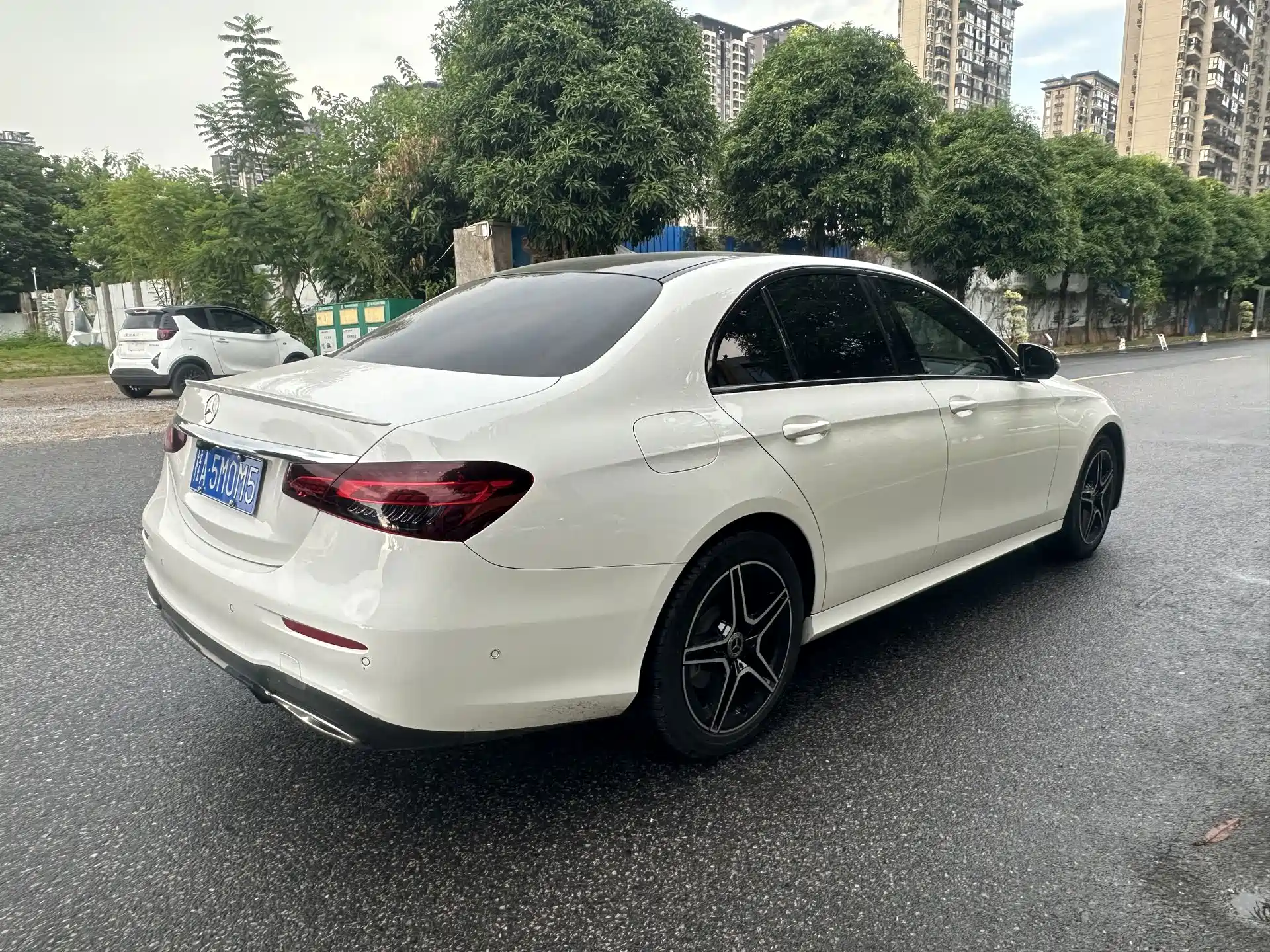 Фото 16 - Mercedes-Benz E-Class (Import)