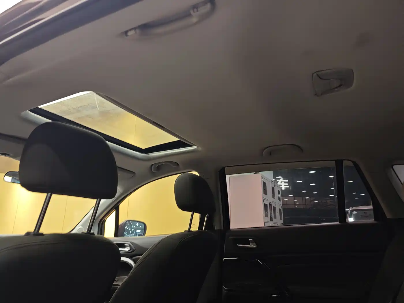 GAC Trumpchi Trumpchi GS4 2015 200T G-DCT Elite Edition фото 23