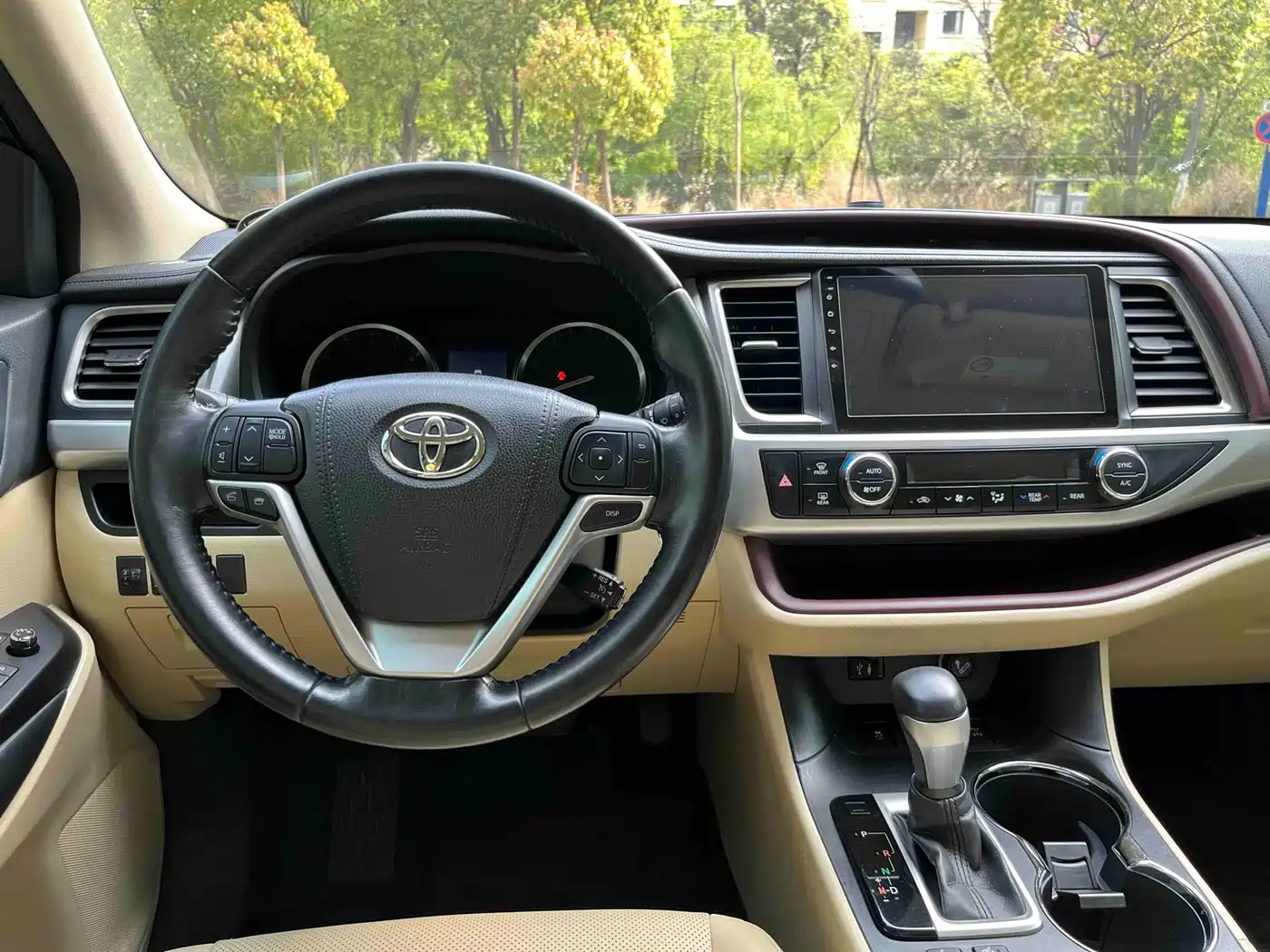 Toyota Highlander 2017 2.0T 4WD Premium 7-Seater фото 19