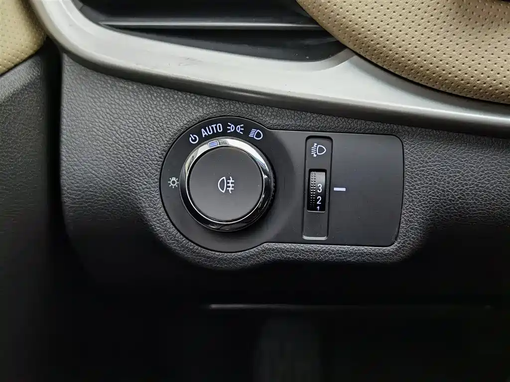 Chevrolet Monza 2022 320 Automatic Enjoyment Sunroof Edition фото 21