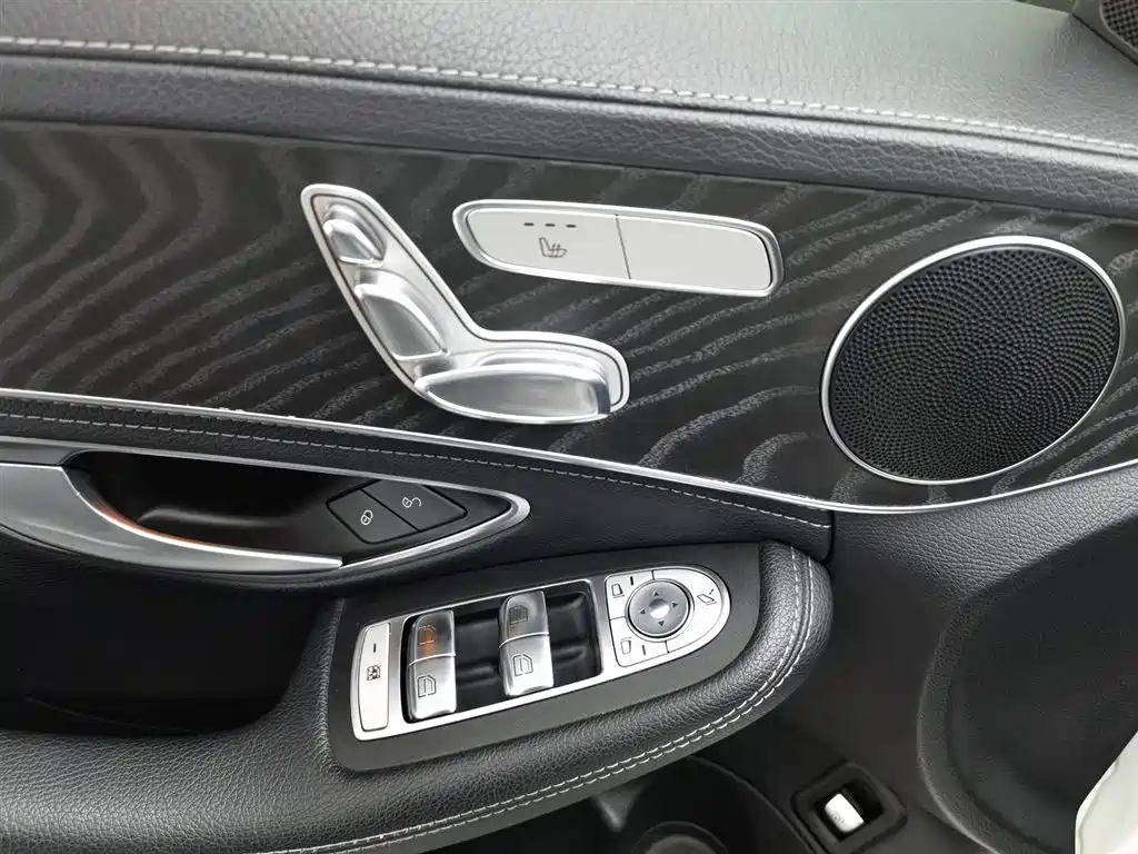 Mercedes-Benz C-Class 2019 Facelift C 260 L Sport фото 9