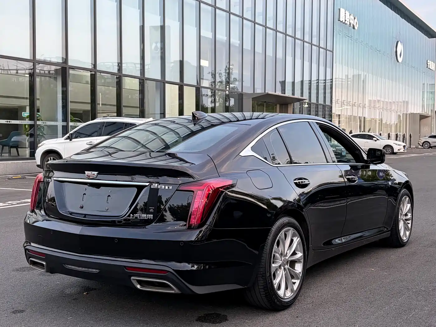 CADILLAC CT5