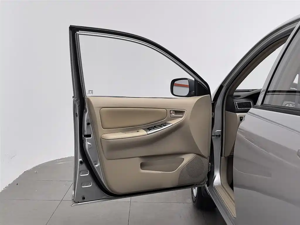 Toyota Corolla 2013 1.6L Automatic Excellence Edition фото 8
