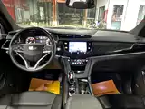 Фото 7 - Cadillac XT6