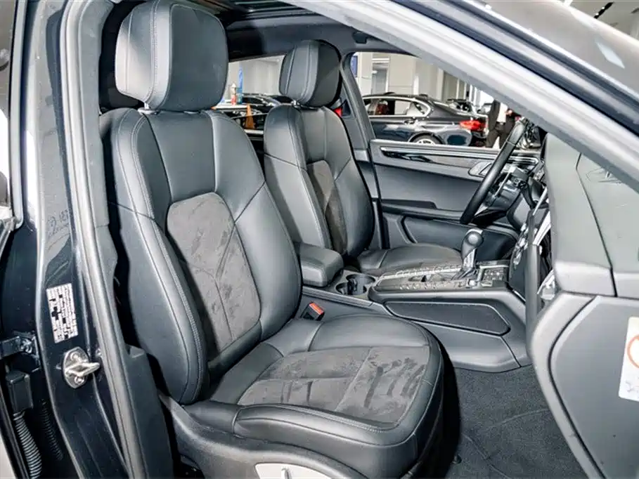 Porsche Macan 2020 Macan S 3.0T фото 22