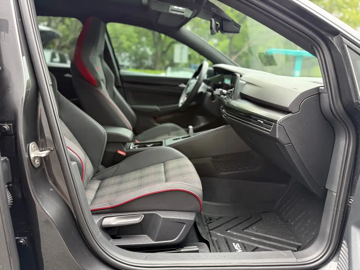 Volkswagen Golf GTI 2021 380TSI DSG GTI фото 6