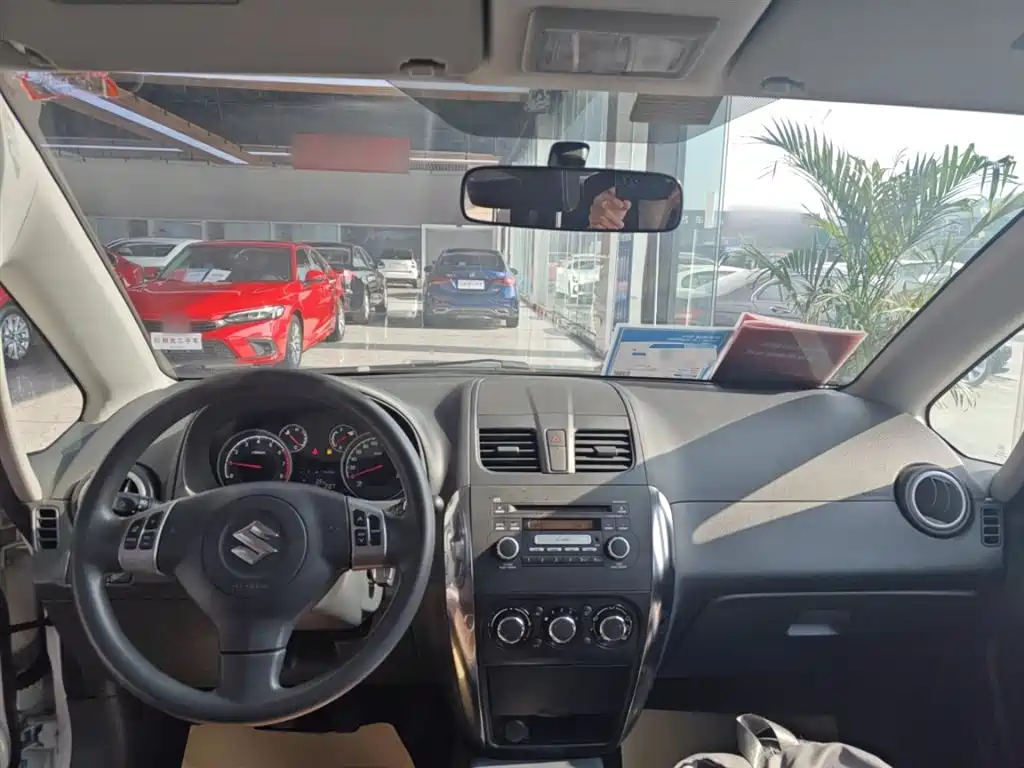 Suzuki SX4 2017 2016 1.6L Manual Classic