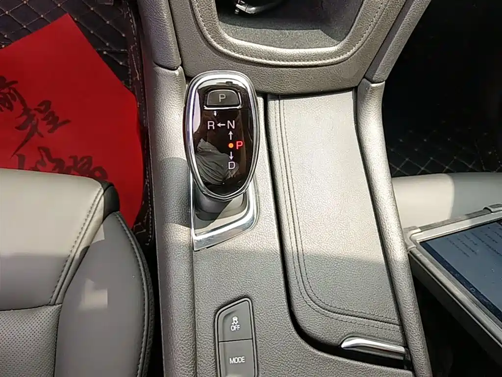 Cadillac XT5 2018 25T Luxury фото 8