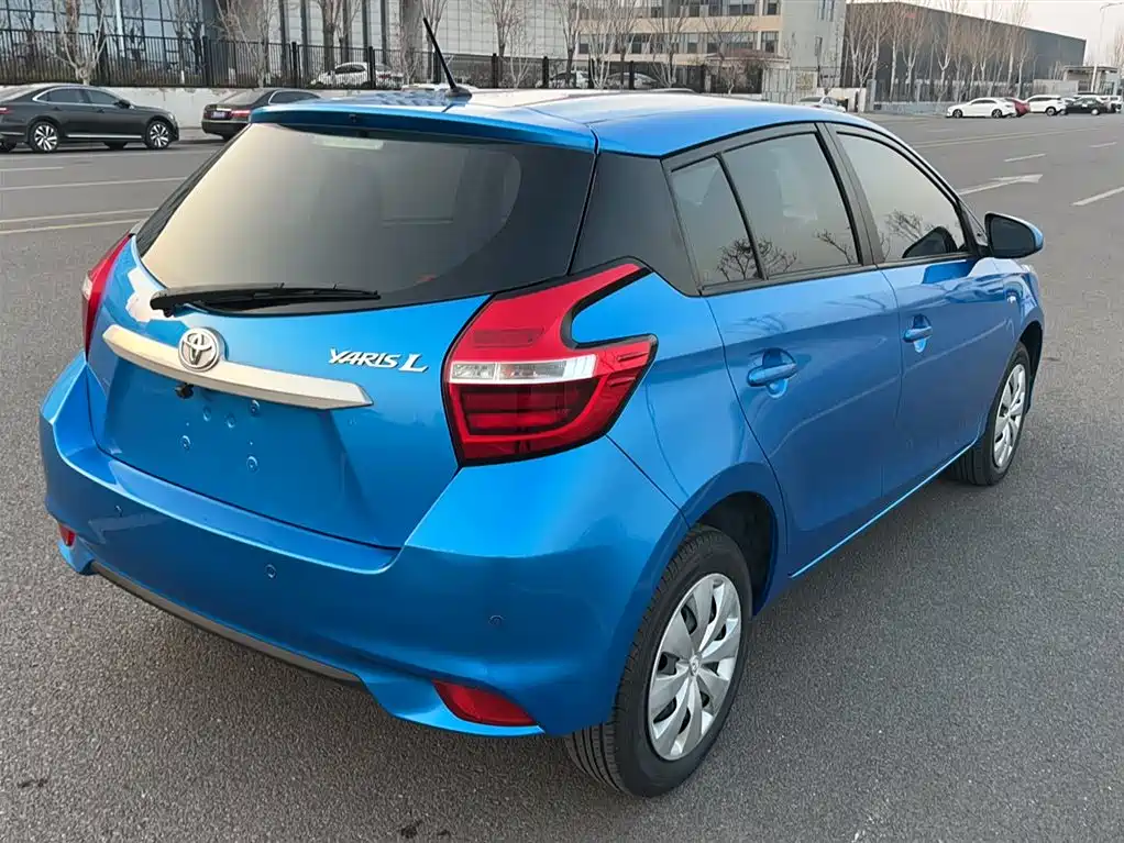 Toyota YARiS L Zhi Xuan 2016 Facelift 1.5E CVT Charming Edition фото 5