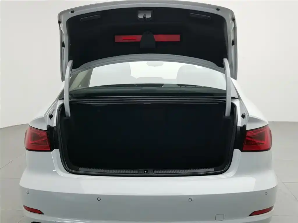 Audi A3 2015 Limousine 35 TFSI Millionth Anniversary Comfort Enjoyment Type фото 16