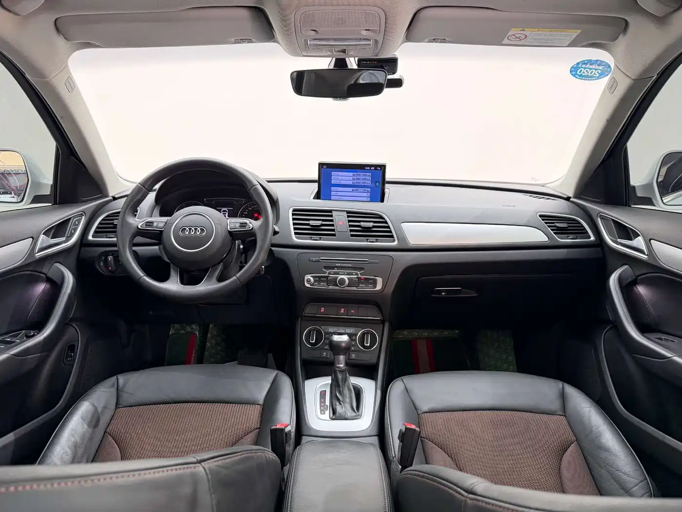 Audi Q3 2018 35 TFSI Fashion Collector's Edition фото 24