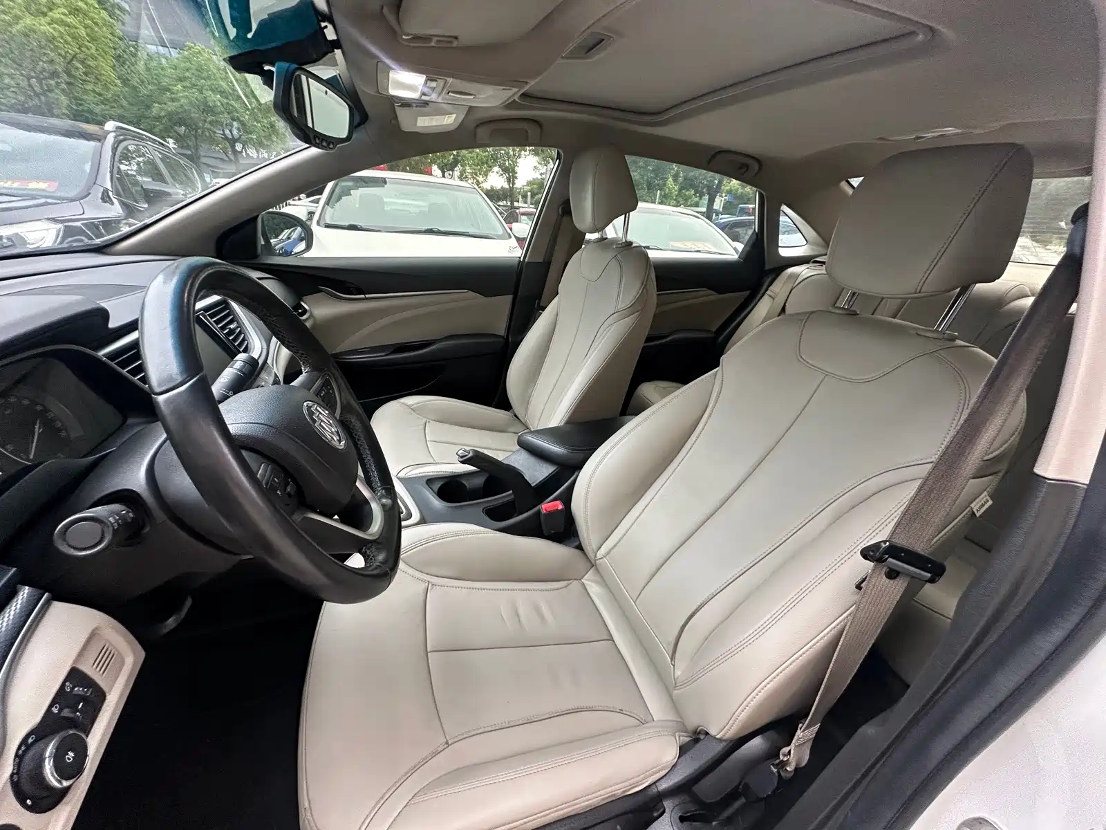 Фото 16 - Buick Excelle