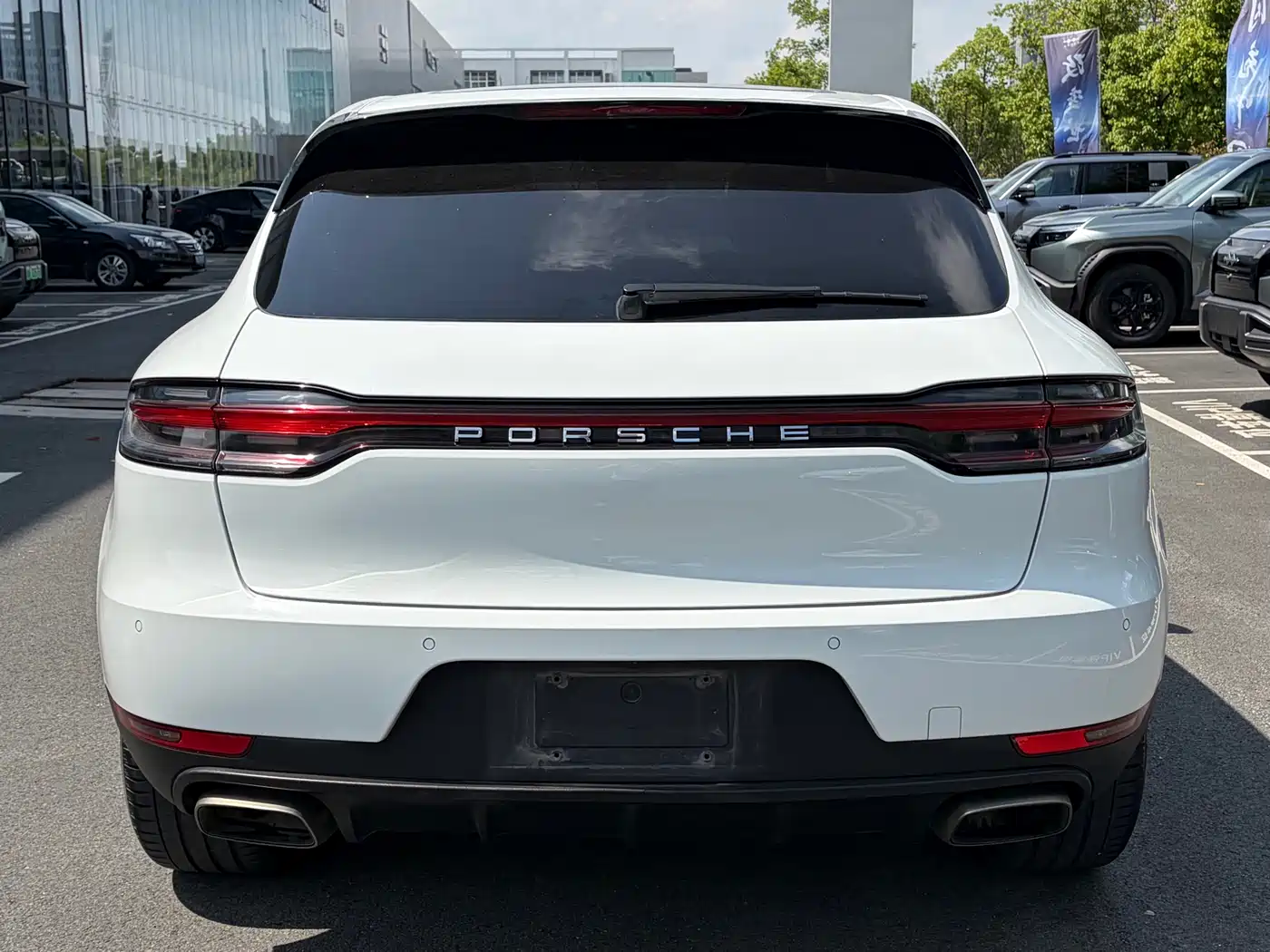 Porsche Macan 2018 Macan 2.0T фото 19