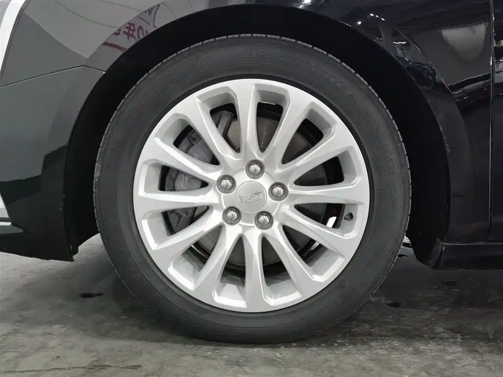 Cadillac XTS 2018 28T Elite фото 17