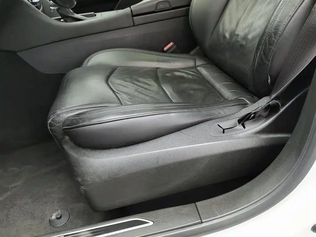 CADILLAC CT6 PLUG IN